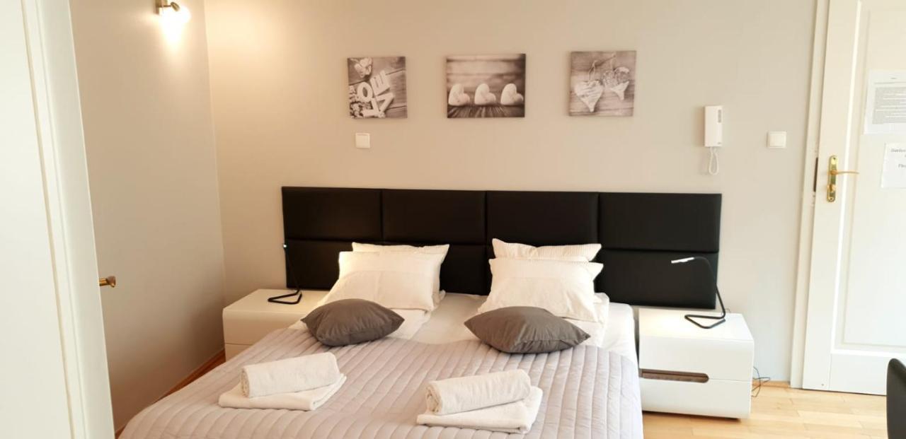 Apartmán Golden With Lift - Old Town
