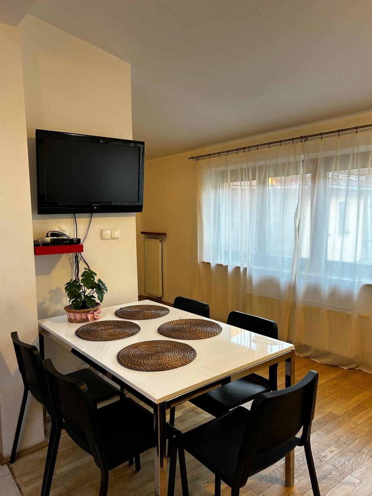 Apartment Golden With Lift - Old Town