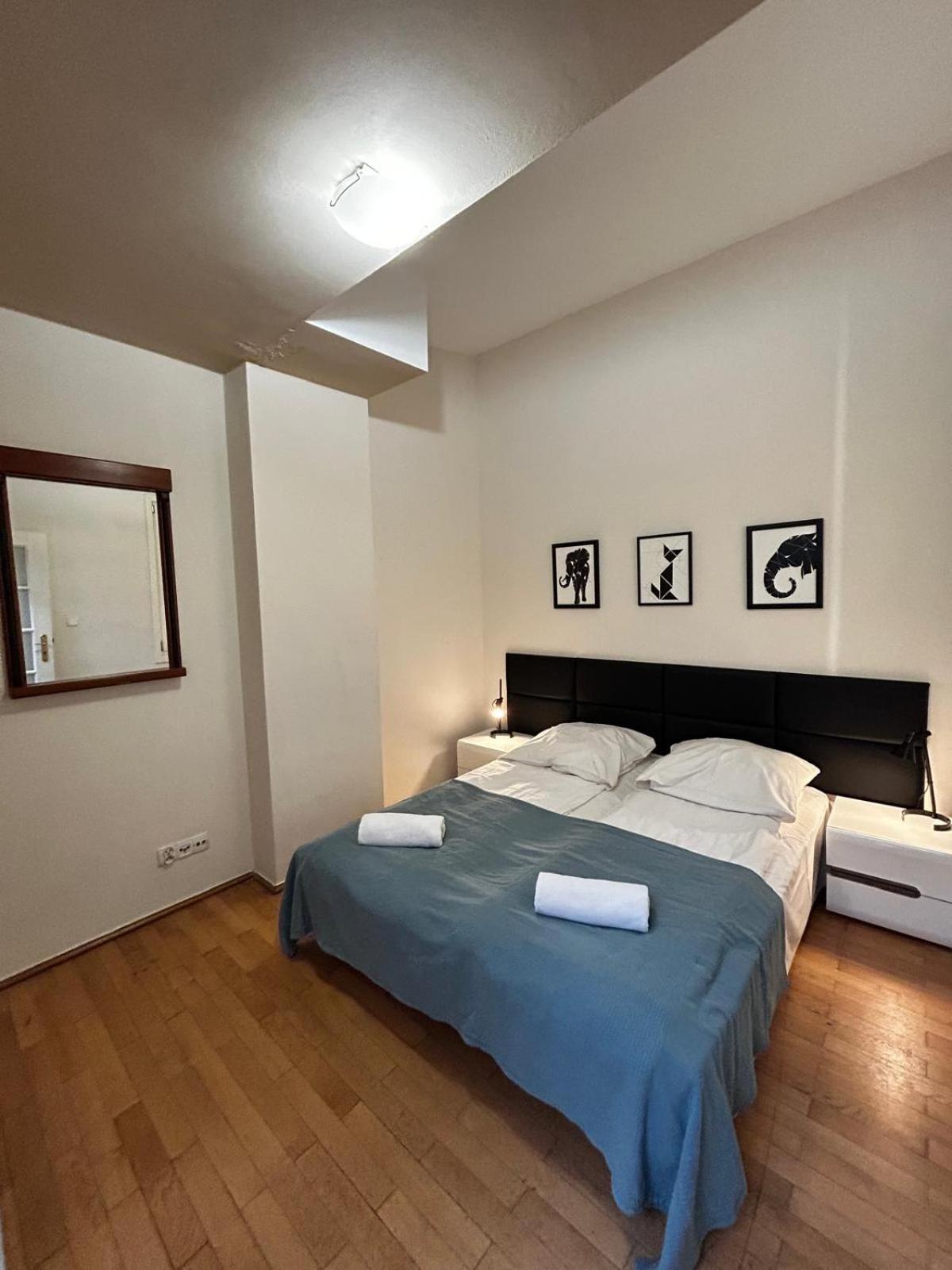 Apartment Golden With Lift - Old Town *