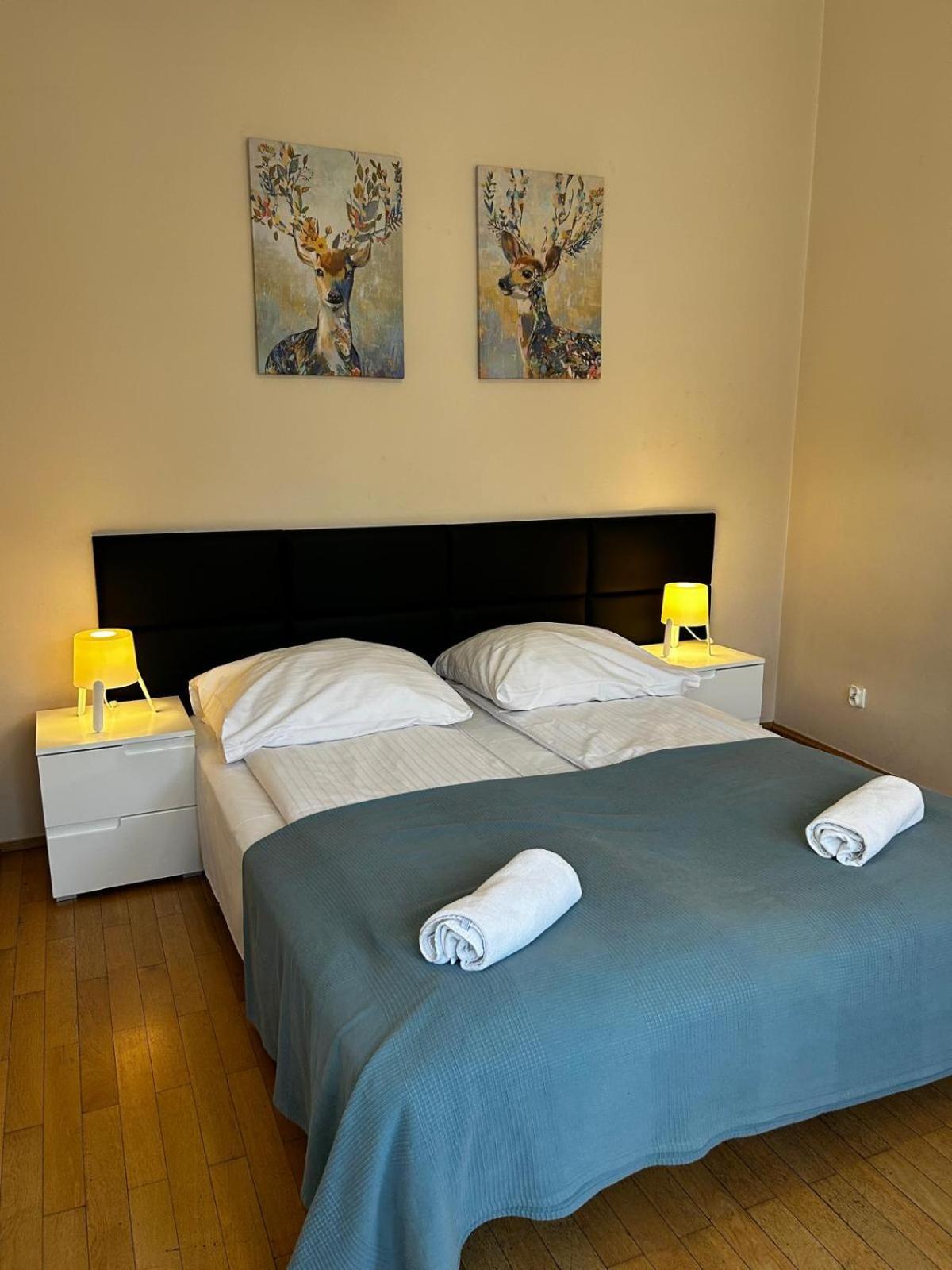 Apartment Golden With Lift - Old Town *